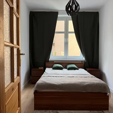 Swietojanska 67 Apartman *